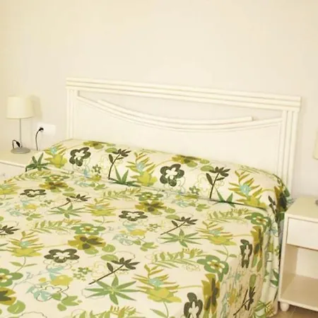 Ar Esmeralda Hotel 2*